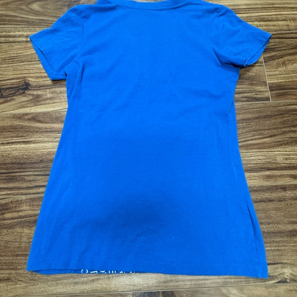 Campus couture, U of F blue sparkle t-shirt, size Medium - Picture 5 of 5